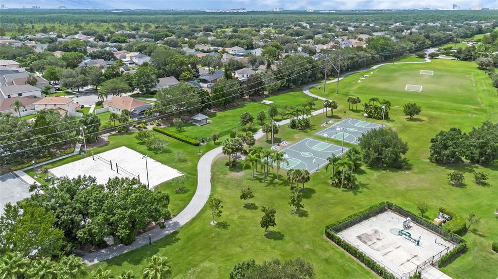 Image 37 of property listing at 4919 JETTON DRIVE, Orlando, FL 32837