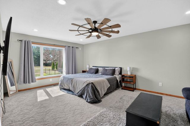 116 Dawn Drive, Elk Run Heights, IA 50707