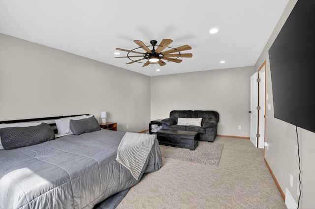 116 Dawn Drive, Elk Run Heights, IA 50707