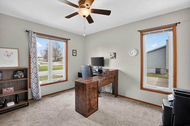 116 Dawn Drive, Elk Run Heights, IA 50707