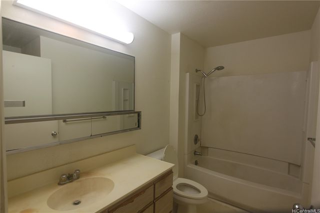 94-504 Kupuohi Street 6203, Waipahu, HI 96797