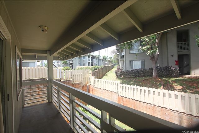 94-504 Kupuohi Street 6203, Waipahu, HI 96797