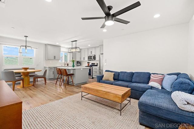 3021 B, San Diego, CA 92102