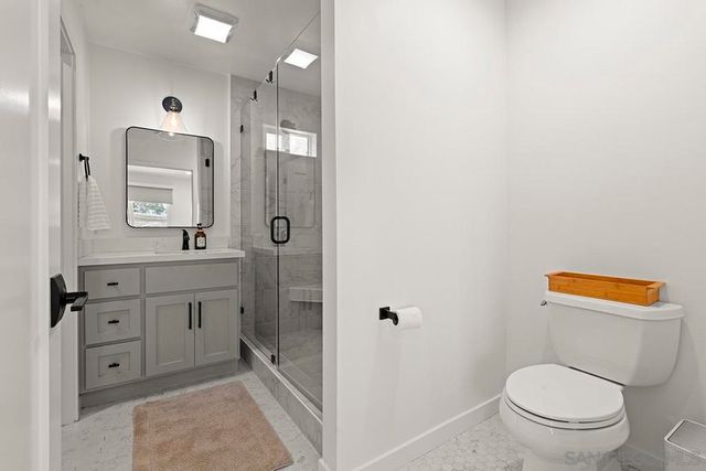 3021 B, San Diego, CA 92102