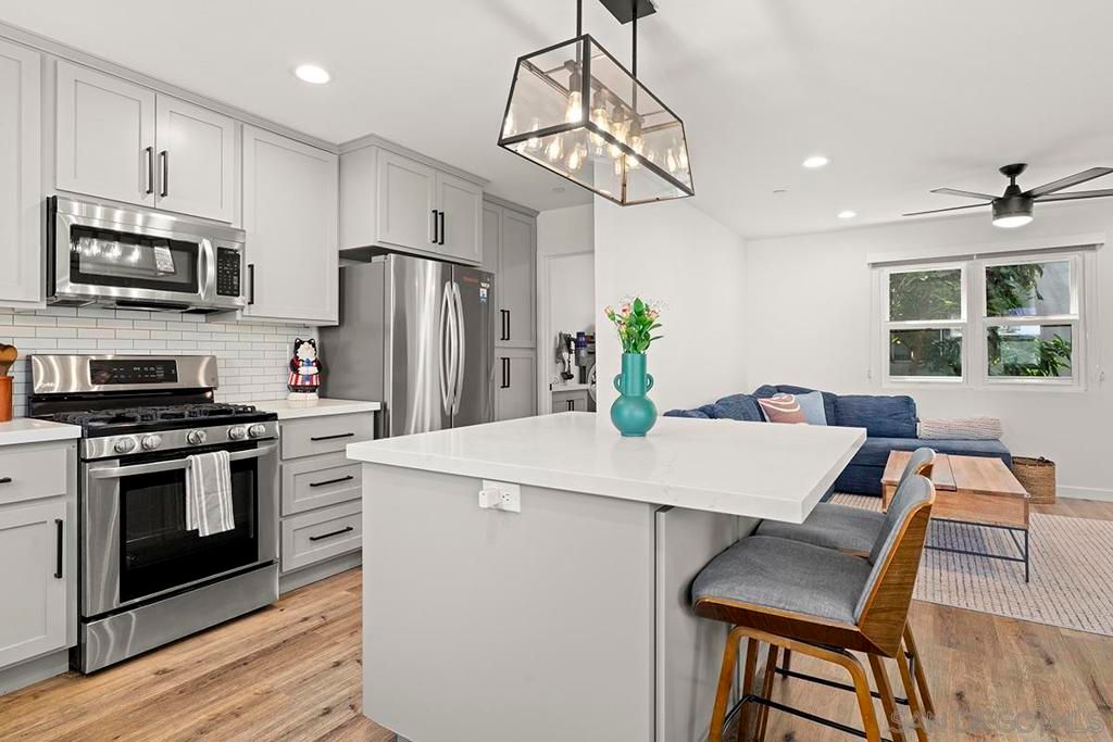 Image 13 of property listing at 3021 B, San Diego, CA 92102