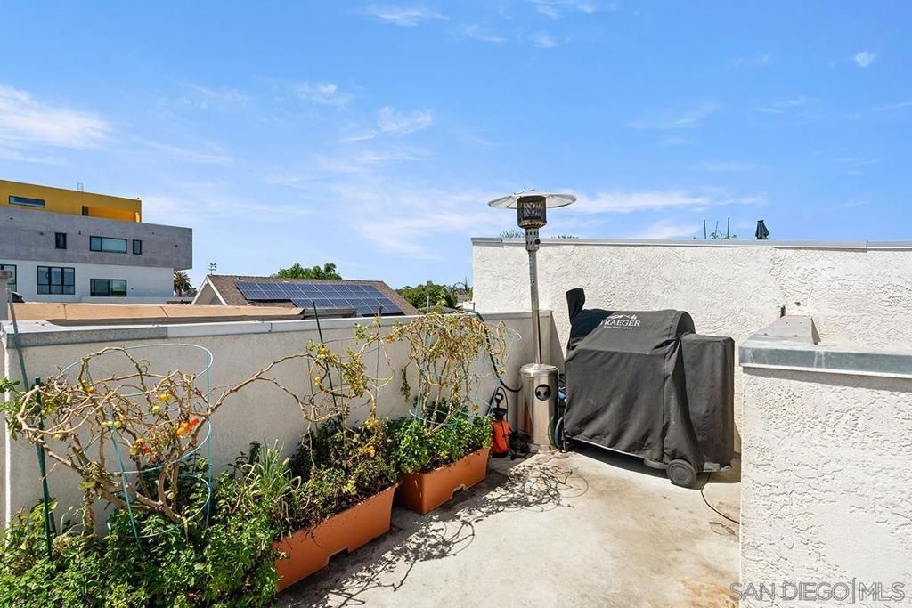 Image 45 of property listing at 3021 B, San Diego, CA 92102