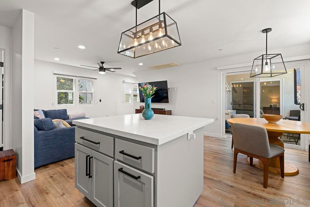 Image 9 of property listing at 3021 B, San Diego, CA 92102