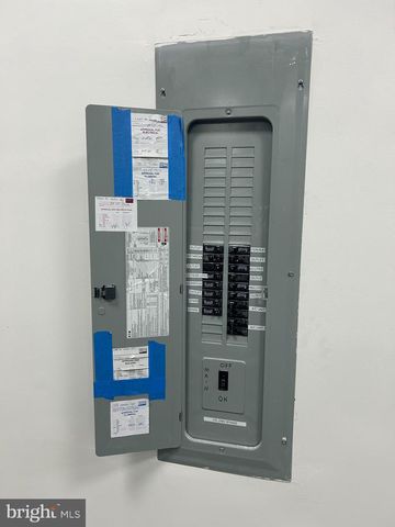 1388-1390 HADDON AVE, Camden, NJ 08103