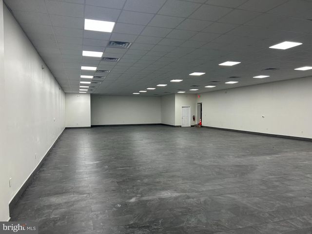 1388-1390 HADDON AVE, Camden, NJ 08103