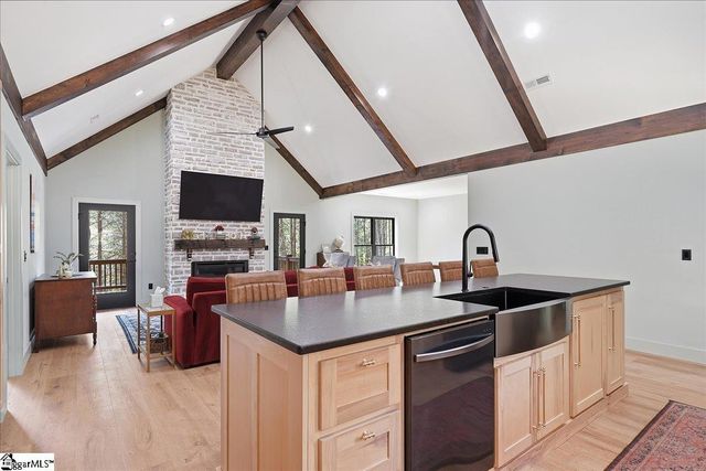 509 Great Oak Way, Seneca, SC 29672