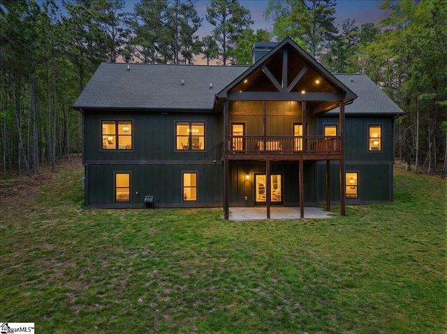 509 Great Oak Way, Seneca, SC 29672