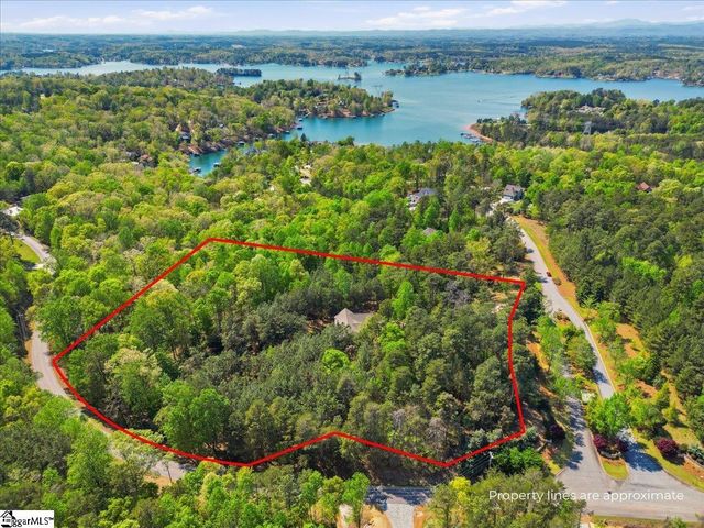 509 Great Oak Way, Seneca, SC 29672