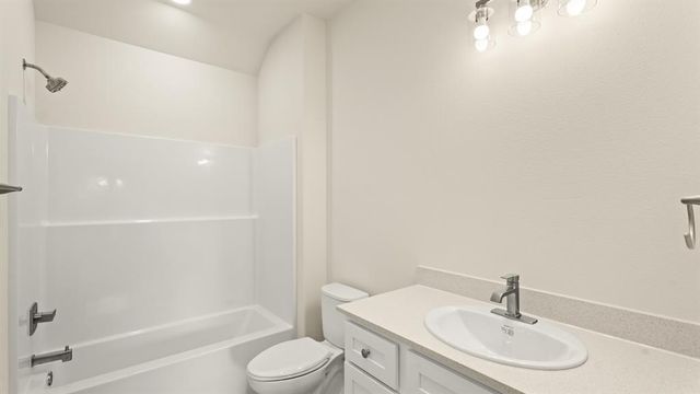 1831 Rockford Drive, Eufaula, OK 74432