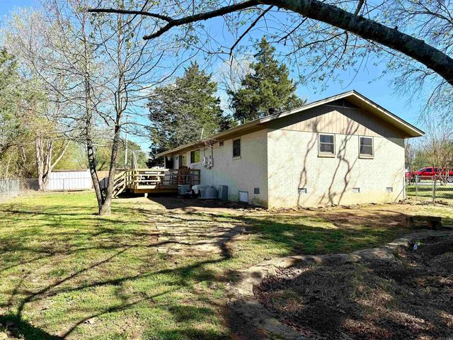 75 New Street, Quitman, AR 72131
