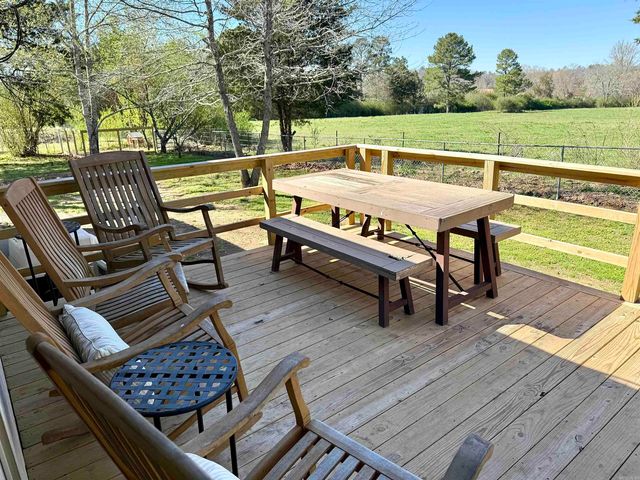 75 New Street, Quitman, AR 72131