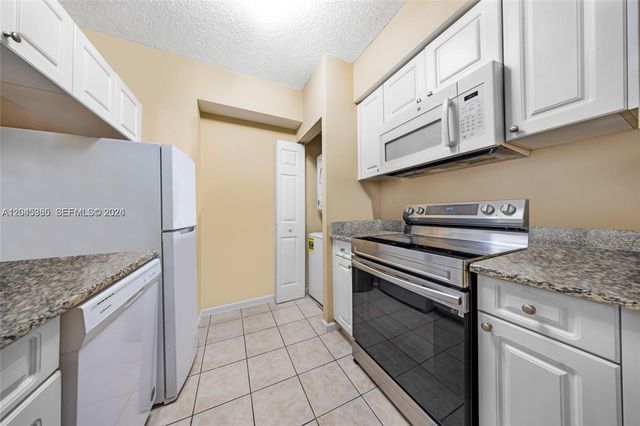17150 N Bay Rd 2222, Sunny Isles Beach, FL 33160