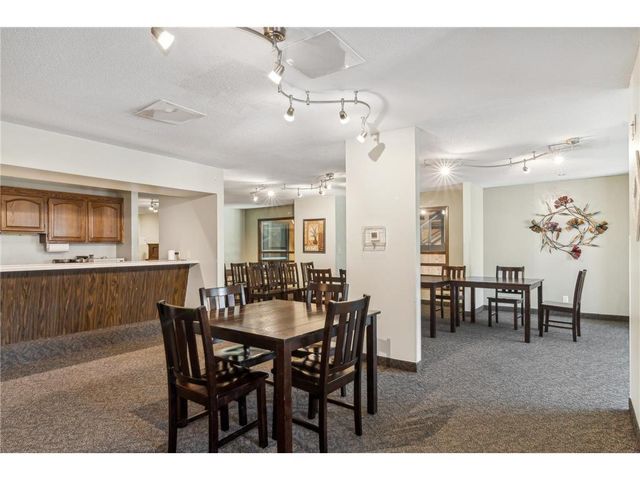 132 Demont Avenue 221, Little Canada, MN 55117