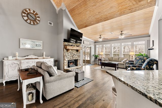 150 Crestview Road, Jackson, GA 30233