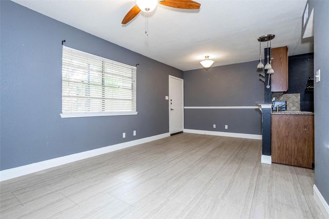 4306 Avenue A 111, Austin, TX 78751