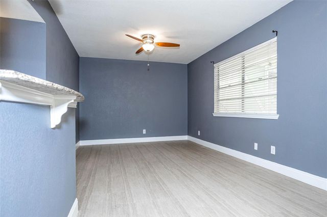 4306 Avenue A 111, Austin, TX 78751