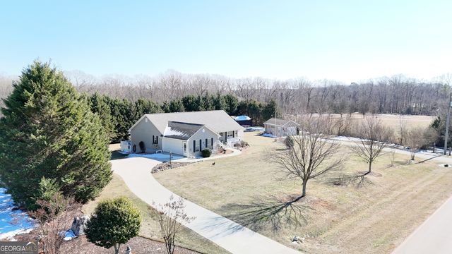 733 Woodland Way, Dewy Rose, GA 30634