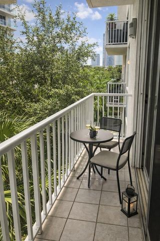 126 SW 17th Rd 407, Miami, FL 33129