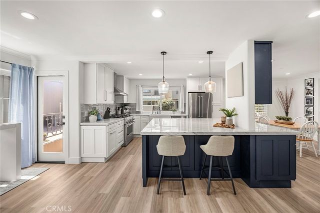 19256 Seabrook Lane, Huntington Beach, CA 92648