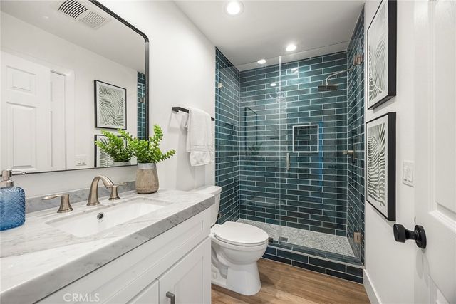 19256 Seabrook Lane, Huntington Beach, CA 92648