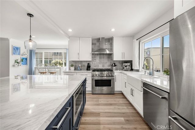 19256 Seabrook Lane, Huntington Beach, CA 92648
