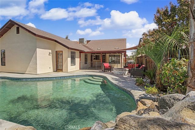 6501 Ambergrove, Bakersfield, CA 93313