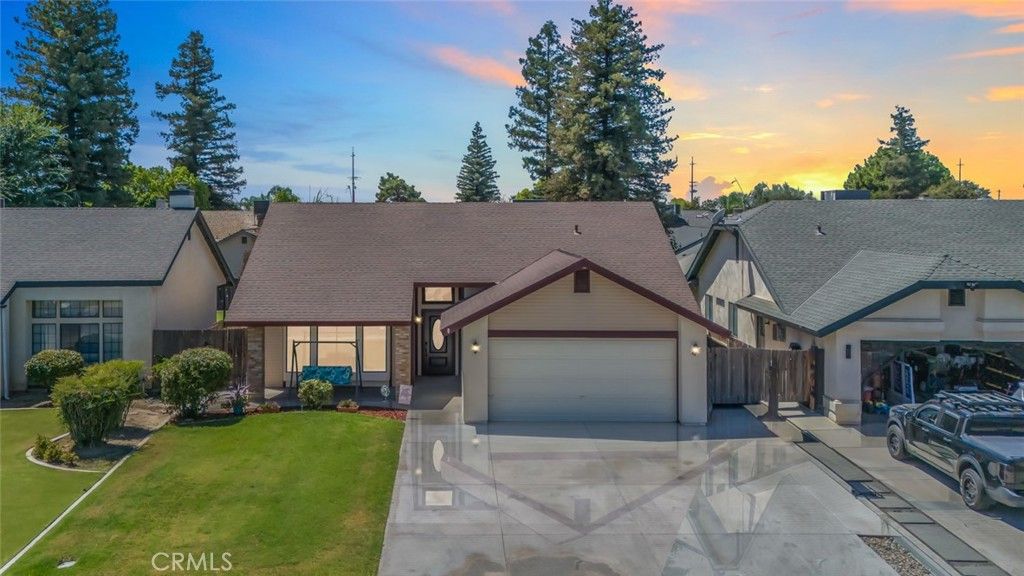 6501 Ambergrove, Bakersfield, CA 93313