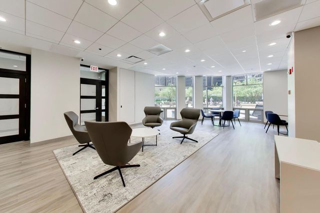 222 N Columbus Drive 302, Chicago, IL 60601