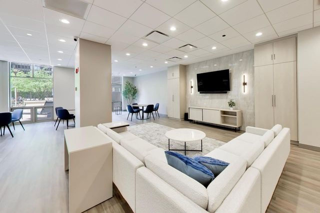 222 N Columbus Drive 302, Chicago, IL 60601