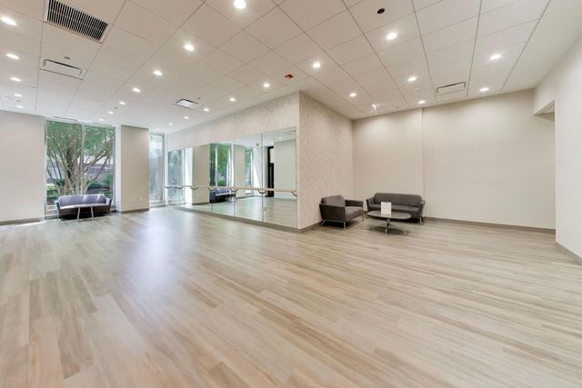 222 N Columbus Drive 302, Chicago, IL 60601
