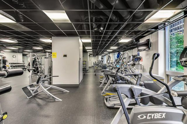 222 N Columbus Drive 302, Chicago, IL 60601