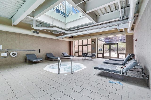 222 N Columbus Drive 302, Chicago, IL 60601
