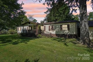 23 Jones Circle, Fletcher, NC 28732