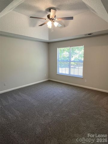 5637 Hedgecrest Place, Charlotte, NC 28269