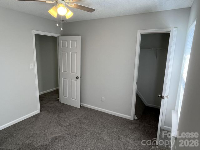 5637 Hedgecrest Place, Charlotte, NC 28269