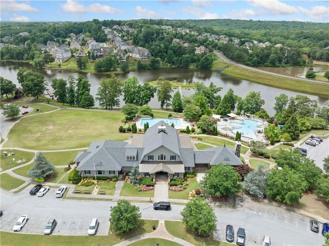 6535 Crosscreek Lane, Flowery Branch, GA 30542