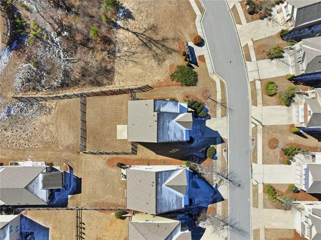 6535 Crosscreek Lane, Flowery Branch, GA 30542