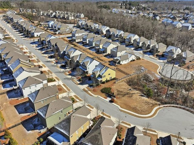 6535 Crosscreek Lane, Flowery Branch, GA 30542