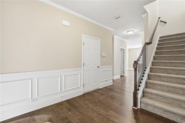 6535 Crosscreek Lane, Flowery Branch, GA 30542