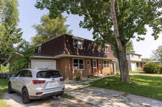 2030 TERRY LANE, De Pere, WI 54115