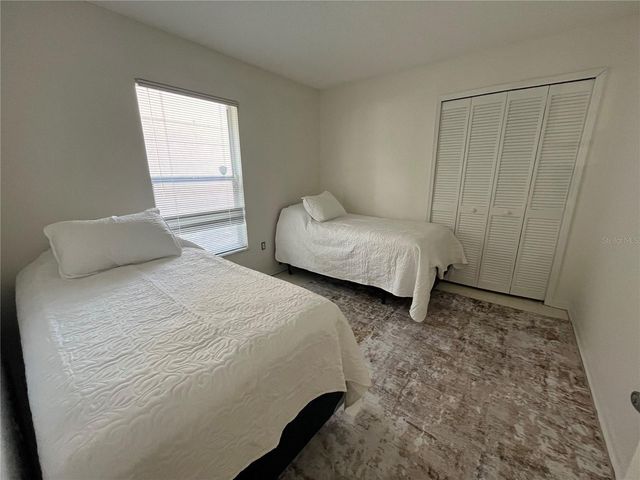 2930 SHANNON CIR, Palm Harbor, FL 34684