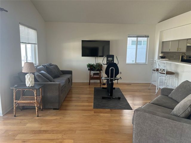 2930 SHANNON CIR, Palm Harbor, FL 34684