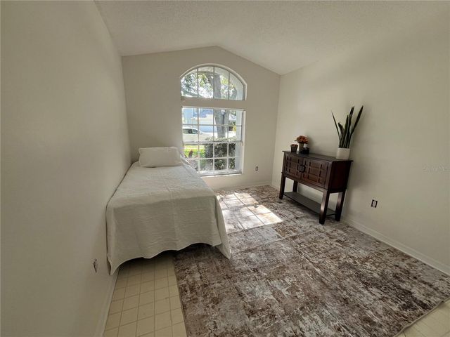 2930 SHANNON CIR, Palm Harbor, FL 34684