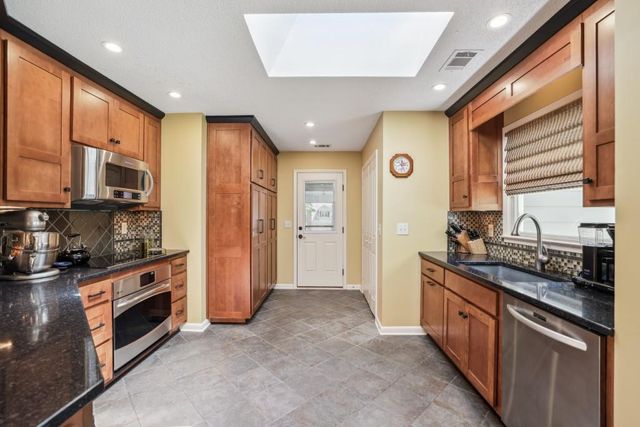 1390 Barclay Drive, Lawrenceville, GA 30043