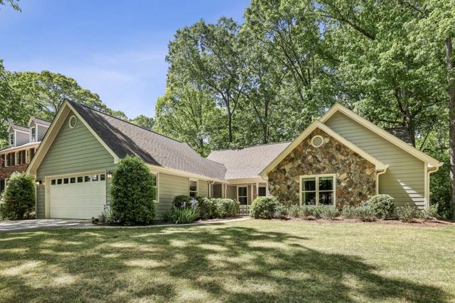 1390 Barclay Drive, Lawrenceville, GA 30043