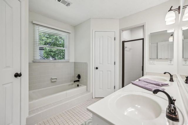 1390 Barclay Drive, Lawrenceville, GA 30043